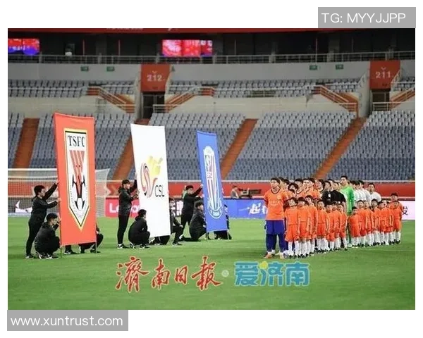山东泰山主场迎战上海申花现场观众20766人上座率不高引发关注