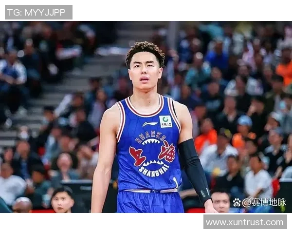 李弘权三分球表现平平李添荣全场失准球队进攻受阻